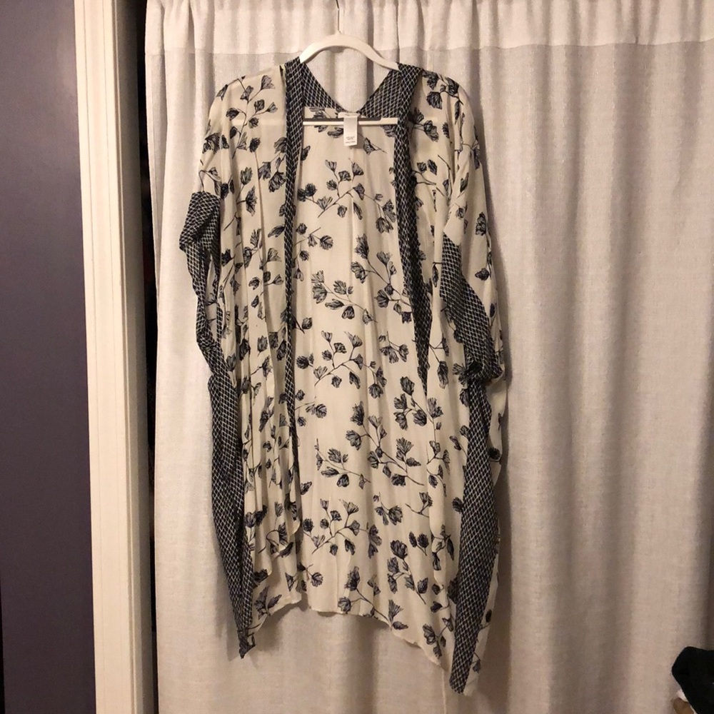 Floral kimono